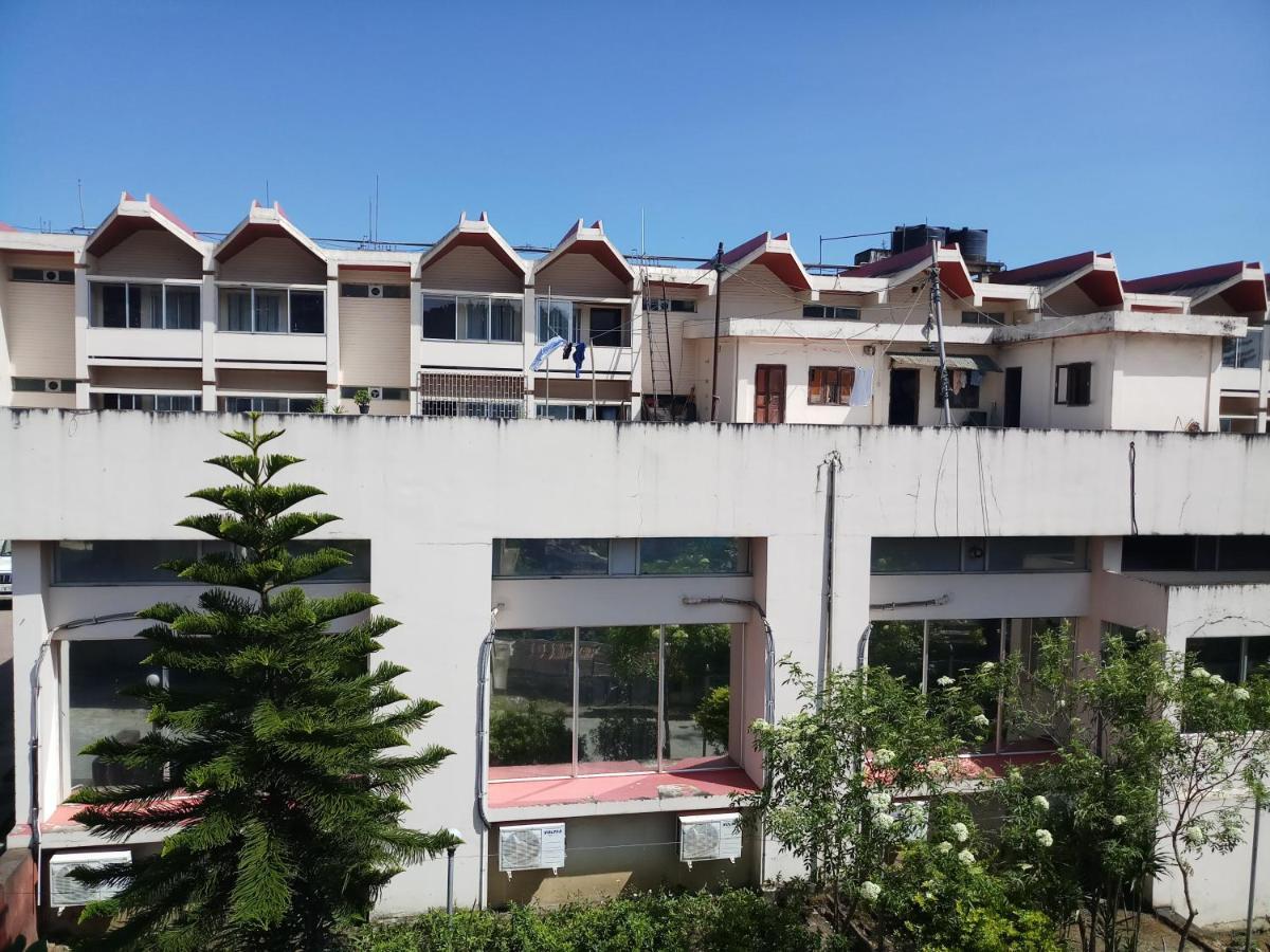 Hotel Japfu Kohima Eksteriør billede