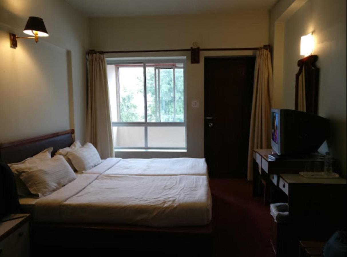Hotel Japfu Kohima Eksteriør billede