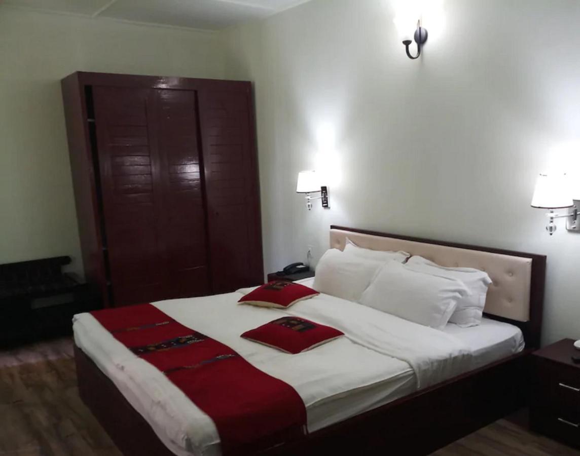 Hotel Japfu Kohima Eksteriør billede