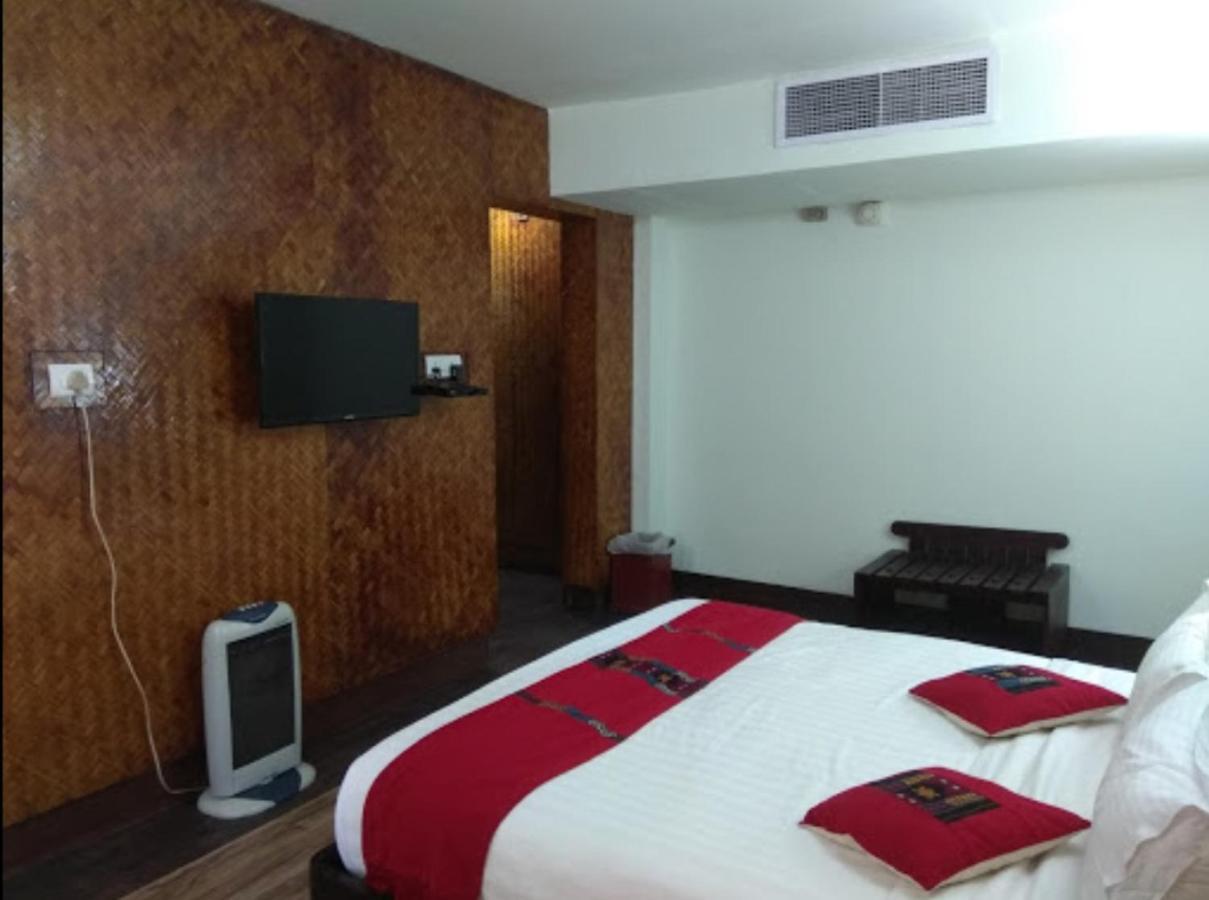 Hotel Japfu Kohima Eksteriør billede